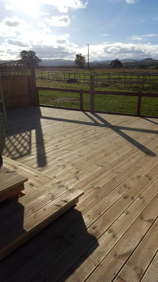 Ruth'S Refresh Country Retreat With Private Hot Tub Villa Shrewsbury Exteriör bild